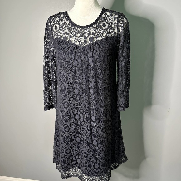 Monteau Los Angeles Navy Blue Lace Overlay Dress - Size Small - Picture 2 of 6